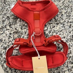 NWT Wild One Medium red dog harness
